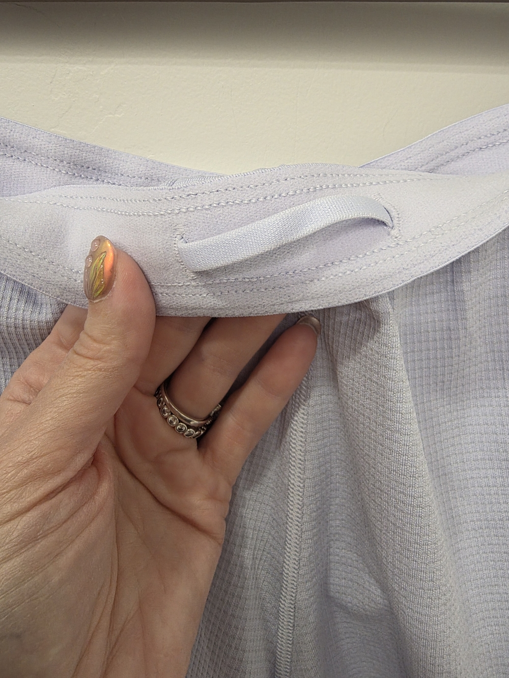 Lululemon Swiftly Mid-Rise Short 3" Size 12 - Picture 5 of 7